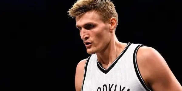 上次涉嫌阴阳合同被调查的是基里连科：以2年650万签约篮网