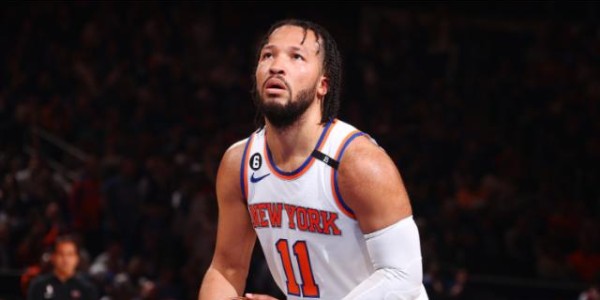 开云官网-兄弟聚首一心争冠！布朗森或降薪助尼克斯继续补强