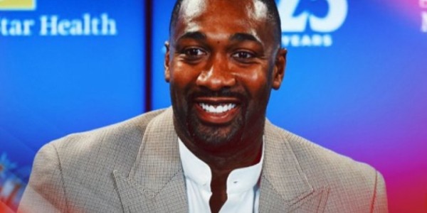 阿里纳斯面临开设赌场等3项指控 最高能被判15年！