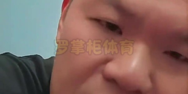 开云体育官网-郭士强末节弃用王俊杰引争议 朱芳雨反问换人就能锁定胜局？