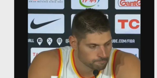 开云注册入口-31+11+7！赛后当场退役！太难了...