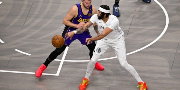 kaiyun-浓眉又伤？奥康纳：仿佛东契奇交易的糟糕程度更上一层楼