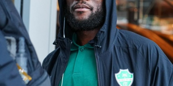 吉达国民抵达中国香港，将在沙超杯半决赛对阵卡迪西亚