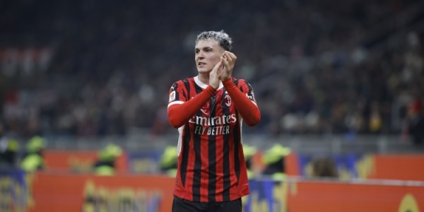 开云注册入口-记者：伯恩茅斯即将以200万欧租借外加2100万选择性买断条款签下A-希门尼斯